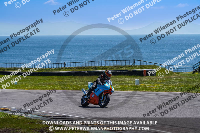 anglesey no limits trackday;anglesey photographs;anglesey trackday photographs;enduro digital images;event digital images;eventdigitalimages;no limits trackdays;peter wileman photography;racing digital images;trac mon;trackday digital images;trackday photos;ty croes
